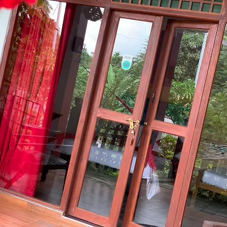 Mc Queen Homestay Ella Exterior photo